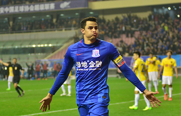 莫雷诺无缘世界杯幕后：倒霉的肌肉拉伤，申花几次促成未果