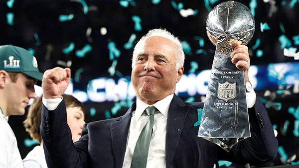 特朗普取消“超级碗”冠军白宫行，詹姆斯和库里都怒了