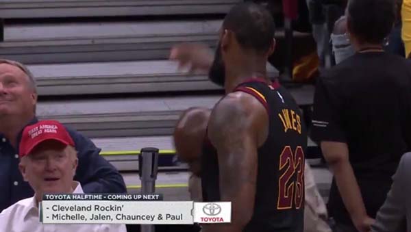 特朗普取消“超级碗”冠军白宫行，詹姆斯和库里都怒了