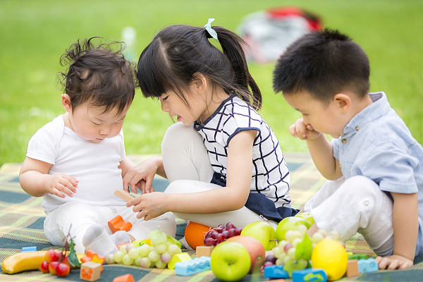 锻炼孩子社交能力，可能就打场篮球这么简单