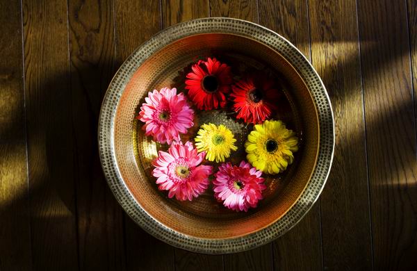 闷热季节里，用一场spa给自己放个假