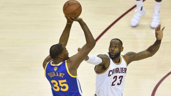 “投敌杜”还是“杜老四”？无所谓，杜兰特根本不在乎