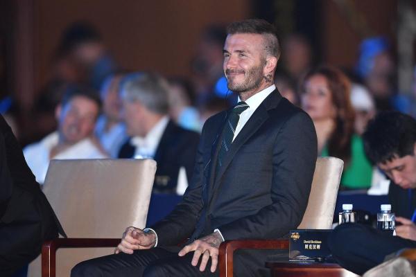 “偶像”贝克汉姆是怎样炼成的？零距离解读小贝中国行