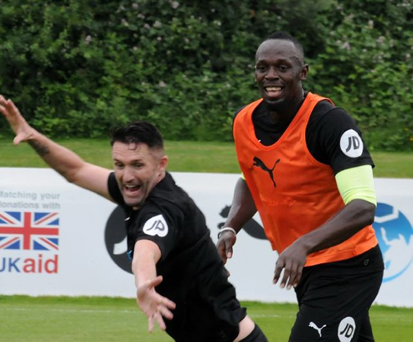 博尔特离英超有多远？三天后他就要亮相曼联“梦剧场”了