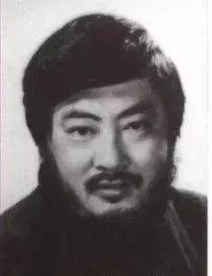 《一个和八个》导演张军钊：他带领年轻的第五代导演登上影坛