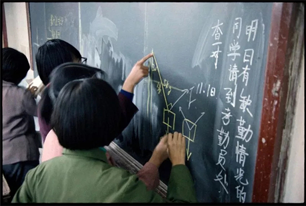老照片｜找到你的青春：上世纪八十年代的中学与高考