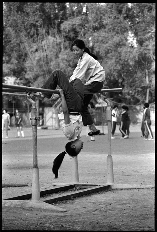 老照片｜找到你的青春：上世纪八十年代的中学与高考