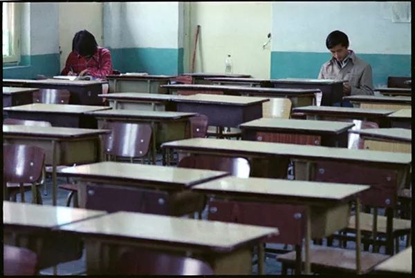 老照片｜找到你的青春：上世纪八十年代的中学与高考