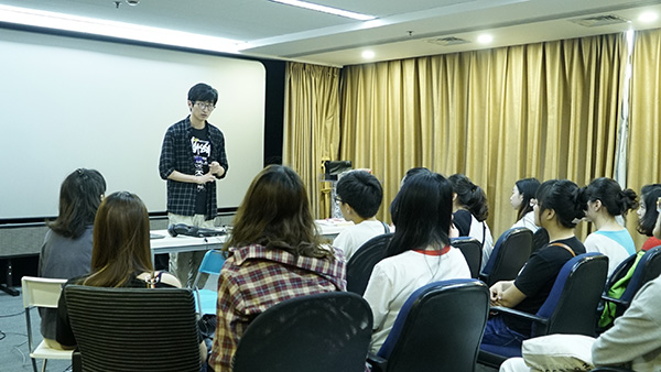 上海电影节｜字幕界“网红”的神操作，是怎么炼成的