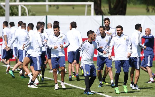 竞彩世界杯｜阿根廷赢两球有难度，澳大利亚避免惨败