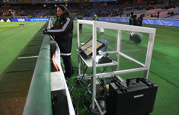 世界杯精彩首秀，谁还敢不服视频回放技术？