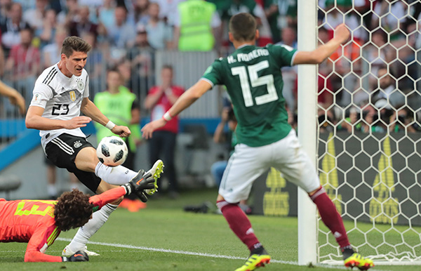 “卫冕冠军魔咒”再次应验，德国队啥时候有了散步属性？