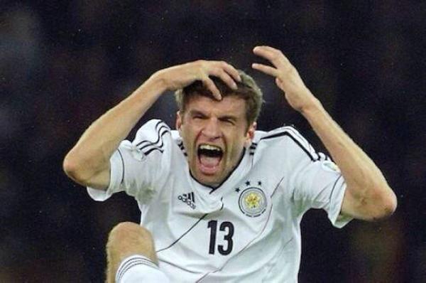 俄滴神｜年纪轻轻看啥德国队，速效救心丸了解下