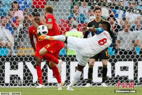 比利时完胜、英格兰绝杀，但赢了热搜的却是化妆的韩国门将