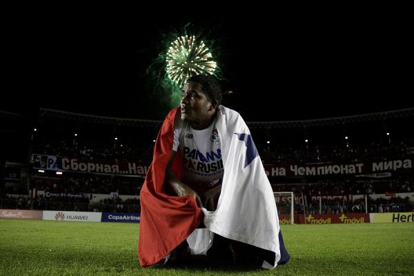 巴拿马努力了80年，才有资格和你们踢世界杯