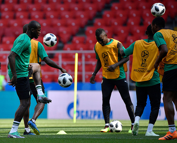 竞彩世界杯｜塞内加尔制造冷门，东道主难以连胜