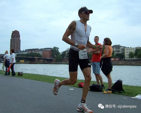 这些世界杯球员都是跑马达人，他们也是严肃跑者