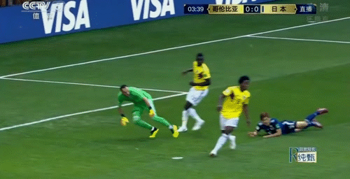 日本队2比1战胜哥伦比亚！首胜南美球队，改写亚洲足球历史