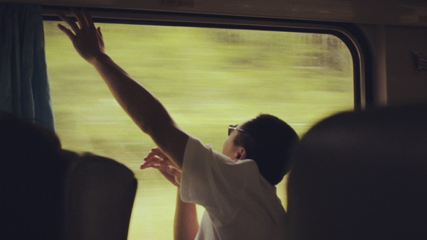 上海电影节｜《盲行者》：我看不见大海，但我要让大海看见我