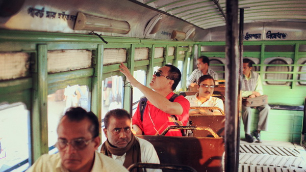 上海电影节｜《盲行者》：我看不见大海，但我要让大海看见我