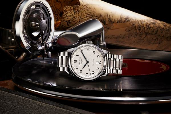 “谁说穷人不能玩表？”钟表达人为你在线解惑