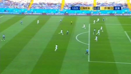 头条世界杯｜C罗假摔登上热搜第一，营销号别带节奏了