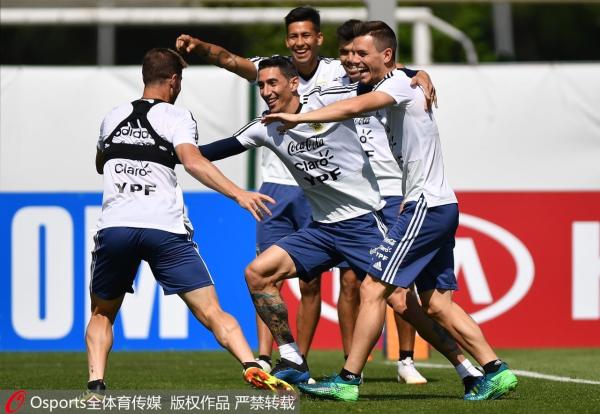 前哨｜阿根廷生死战到来，梅西的对手是“心魔”