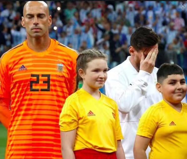 头条世界杯｜梅西现在不慌了，因为心里彻底凉透了