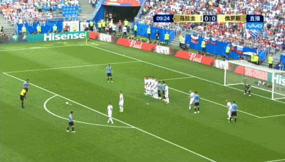 俄罗斯0比3不敌乌拉圭，东道主是在为淘汰赛留力吗？