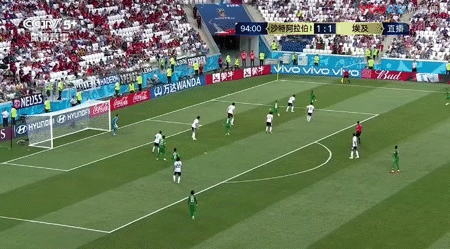 头条世界杯｜C罗罚丢点球“致敬”梅西，葡萄牙跌入死亡半区