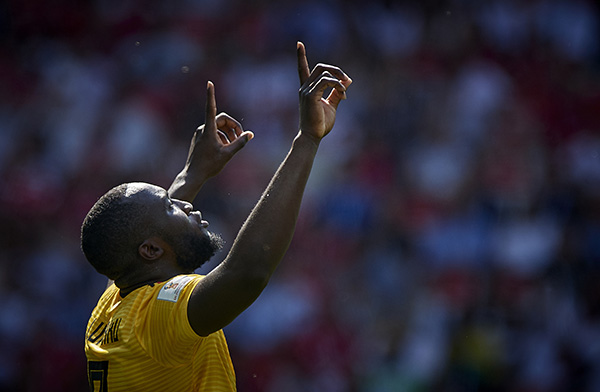 人民日报谈球员在世界杯上的成功：生活不会无视你的努力