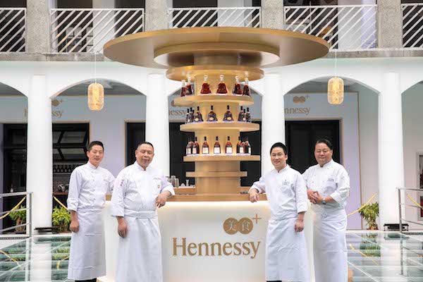 下厨房| 我们搜集了这些名厨的菜谱，给你在家改良用