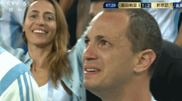 真爱！阿根廷球迷贷款去俄罗斯支持梅西，利率高达50%