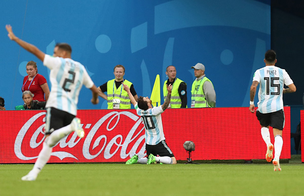 梅西又散步了？只有他，才有能力靠更少跑动赢下比赛