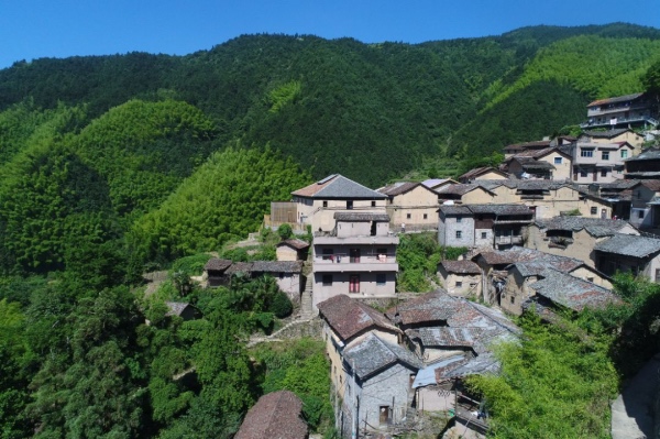 乡村也文艺：坐标松阳，先锋书店陈家铺平民书局开幕