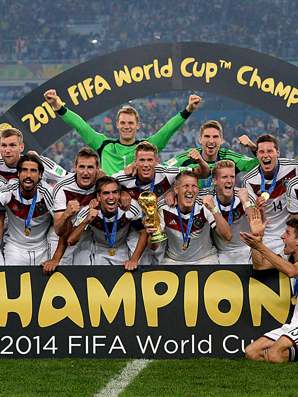 世界杯征文｜我是一个“女伪球迷”，我坚持了16年