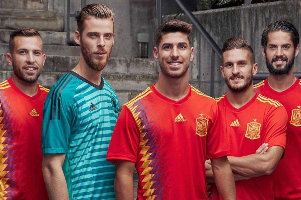 竞彩世界杯｜西班牙苦战俄罗斯，丹麦90分钟不败