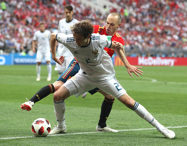 2008-2018，伊涅斯塔告别，西班牙的无敌真正远去了