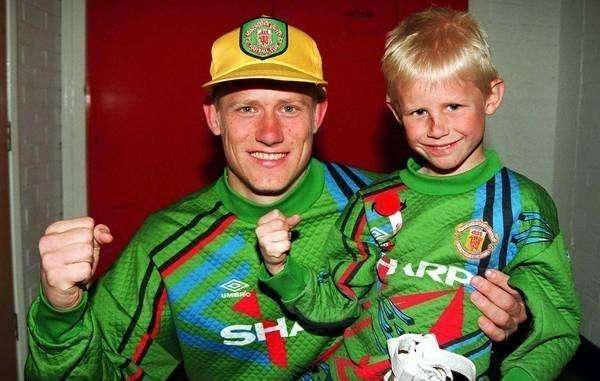 世界杯上的父子传奇！我们还会等到舒梅切尔的孙子吗