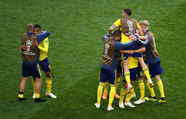 没有伊布和他的蝎子摆尾，瑞典队为什么更好了？