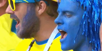 俄滴神｜央视解说洪钢，改变足球规则的男人