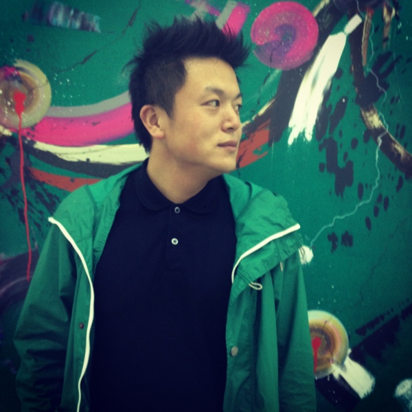 城市与记忆：魔都漫游人与他的收藏