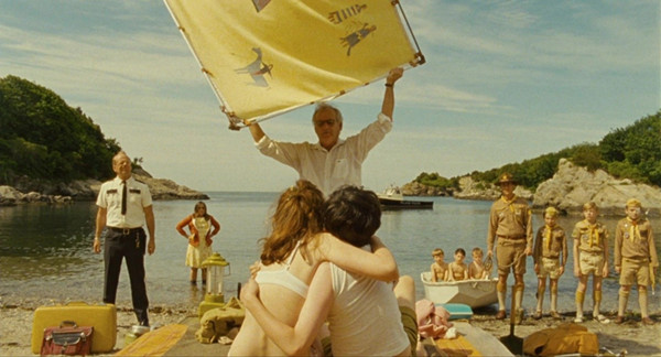 睡不着｜私奔到“月升王国”