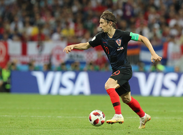 决赛分析｜锁死莫德里奇，法国队又要靠坎特“爸爸”了