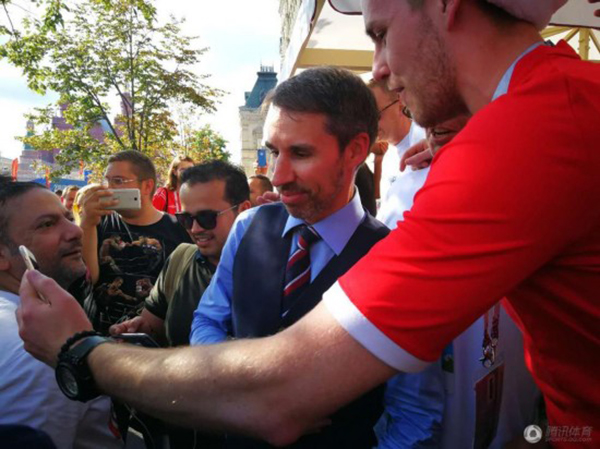 挑剔的英国媒体都服了：这支英格兰队是“国家宝藏”