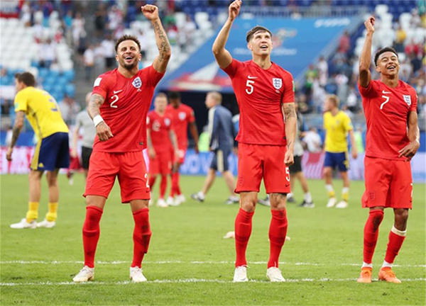 索斯盖特很幸运，这些名帅都在帮英格兰“技术扶贫”