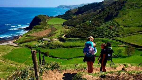 书单 | 作为旅行者的小说家，他们如何描述这个世界？