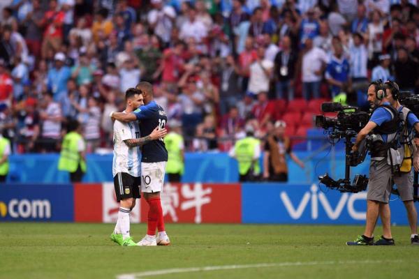 中国品牌8亿美元抢滩世界杯：这些钱，总比冠名娱乐节目划算