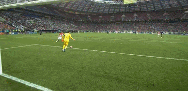 法国4比2战胜克罗地亚！时隔20年重夺大力神杯