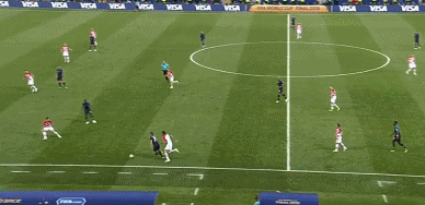 法国4比2战胜克罗地亚！时隔20年重夺大力神杯